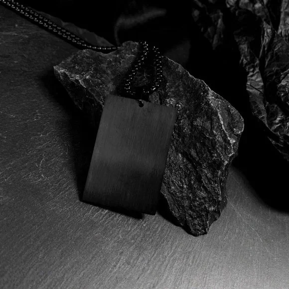 men skull necklace - Picture 5 of 6